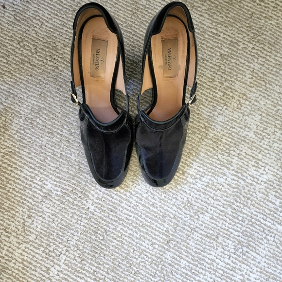 Womens Valentino Shoes - Picture 4 of 5